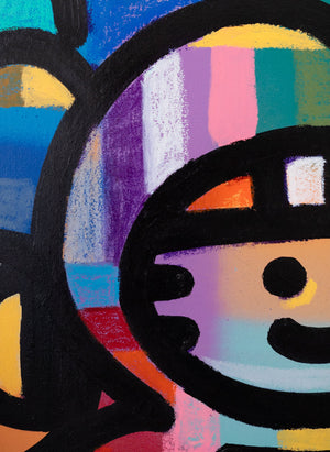 Zoom sur l'oeuvre "Chas de lumière" de CHANOIR. Une peinture d'art contemporain, mêlant street art et pop art, aux couleurs vibrantes et aux contours noirs épais. Elle montre la moitié du visage d'un des célèbres CHA de l'artiste, coiffé d'une capuche.